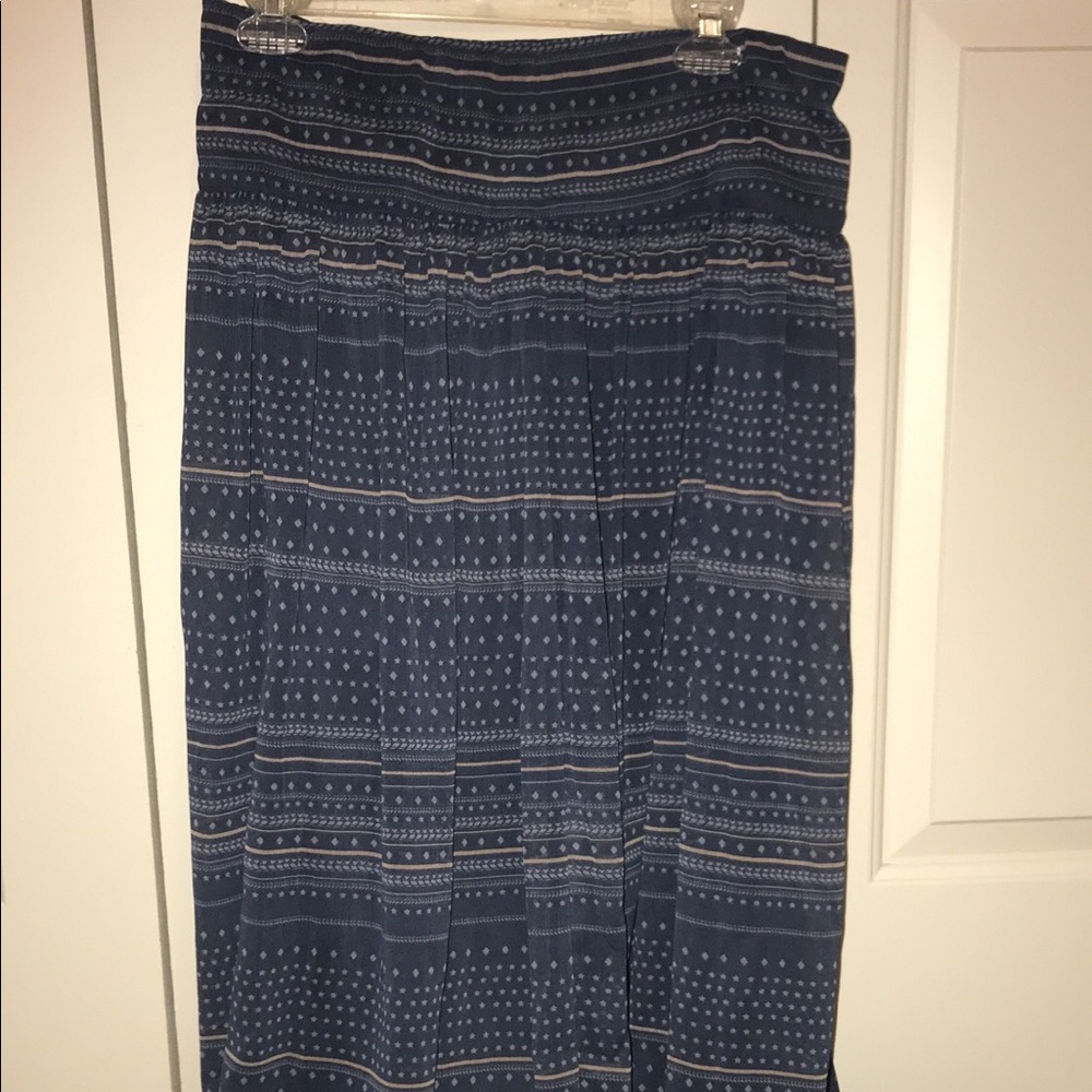Gap maxi skirt